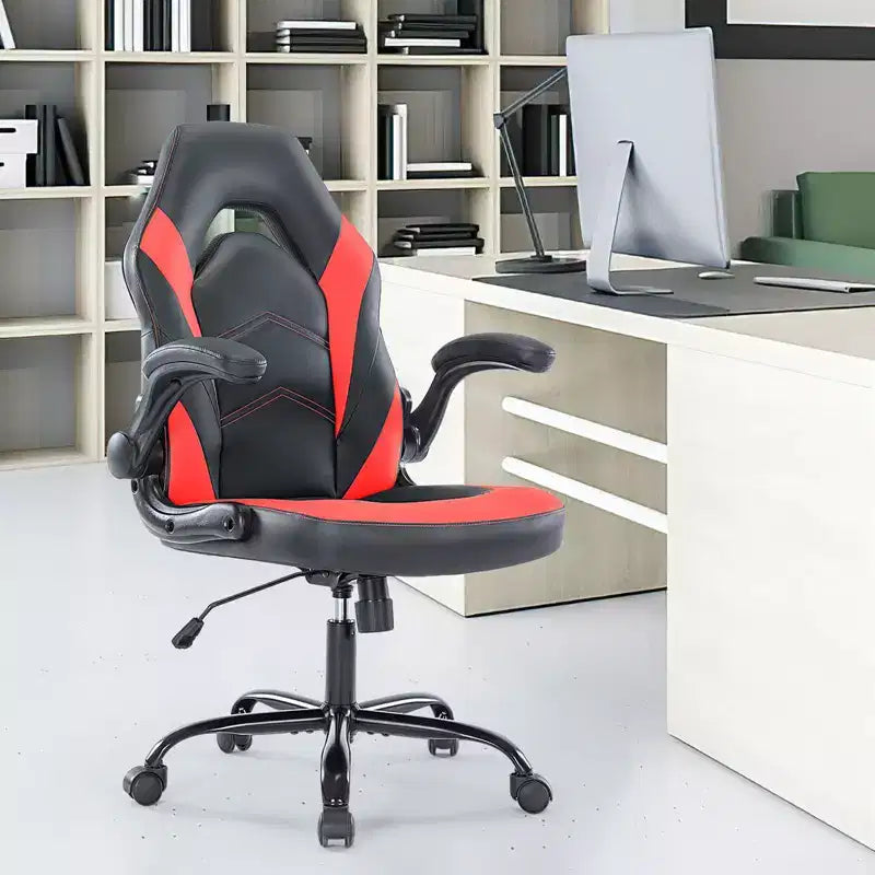 Sedia da gaming ergonomica in pelle PU con braccioli regolabili ribaltabili