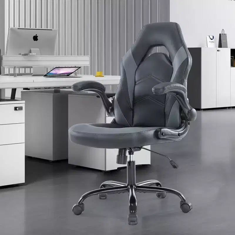 Sedia da gaming ergonomica in pelle PU con braccioli regolabili ribaltabili