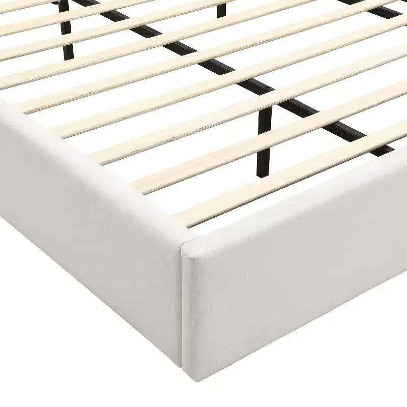 Letto a piattaforma imbottito in ciniglia di legno con testiera e lampada da lettura